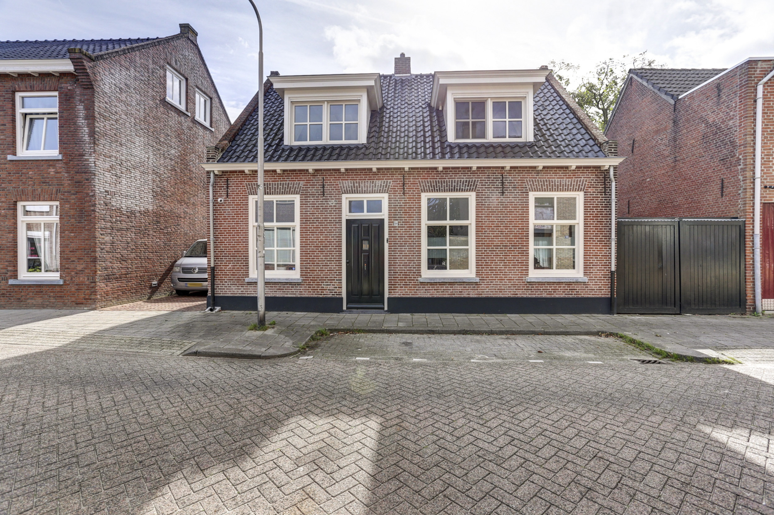Van Hogendorpstraat 100 